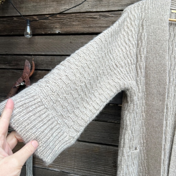 Matta - Kimono Sweater Coat in Baby Alpaca, Heather Oatmeal Color - Size M/L - Picture 5 of 10